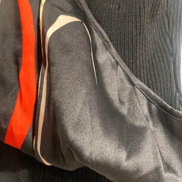 Top - Picture 3 of 7